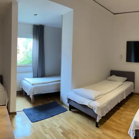 ベッド・アンド・ブレックファスト Goscinne Pocztacaffe